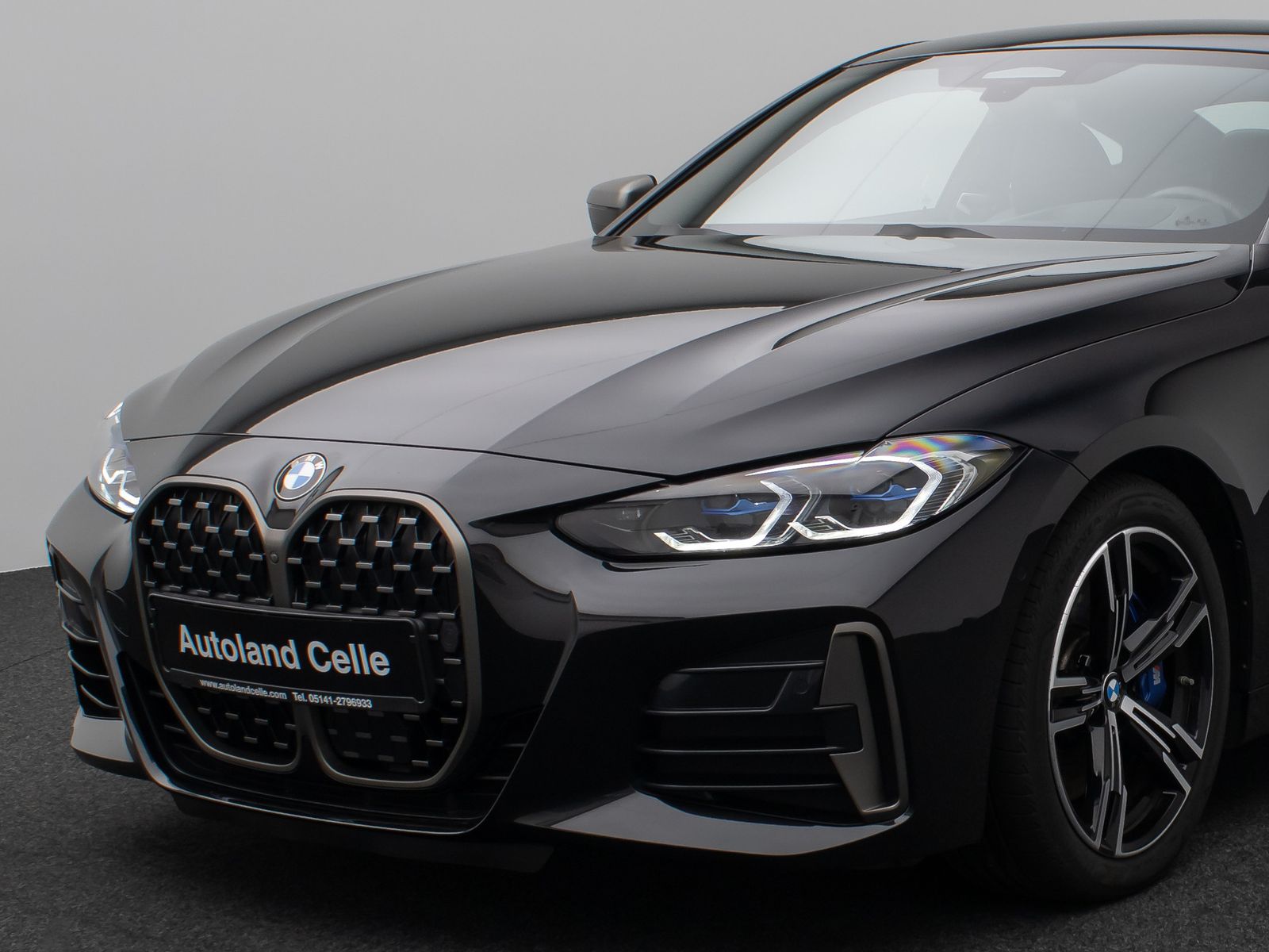 Fahrzeugabbildung BMW M440d xD Coupé Laser 360°HUD DAB H/K Komfort ACC