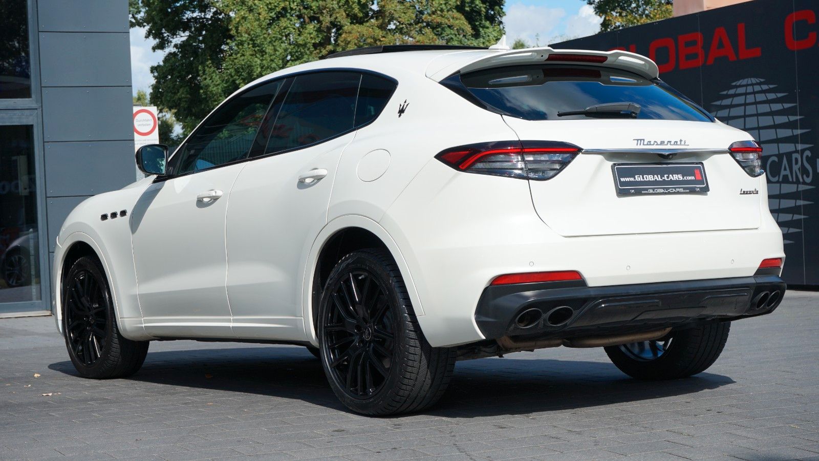 Maserati LEVANTE 3.0 V6 MODENA S NERISSIMO PAKET ACC PANO foto 2