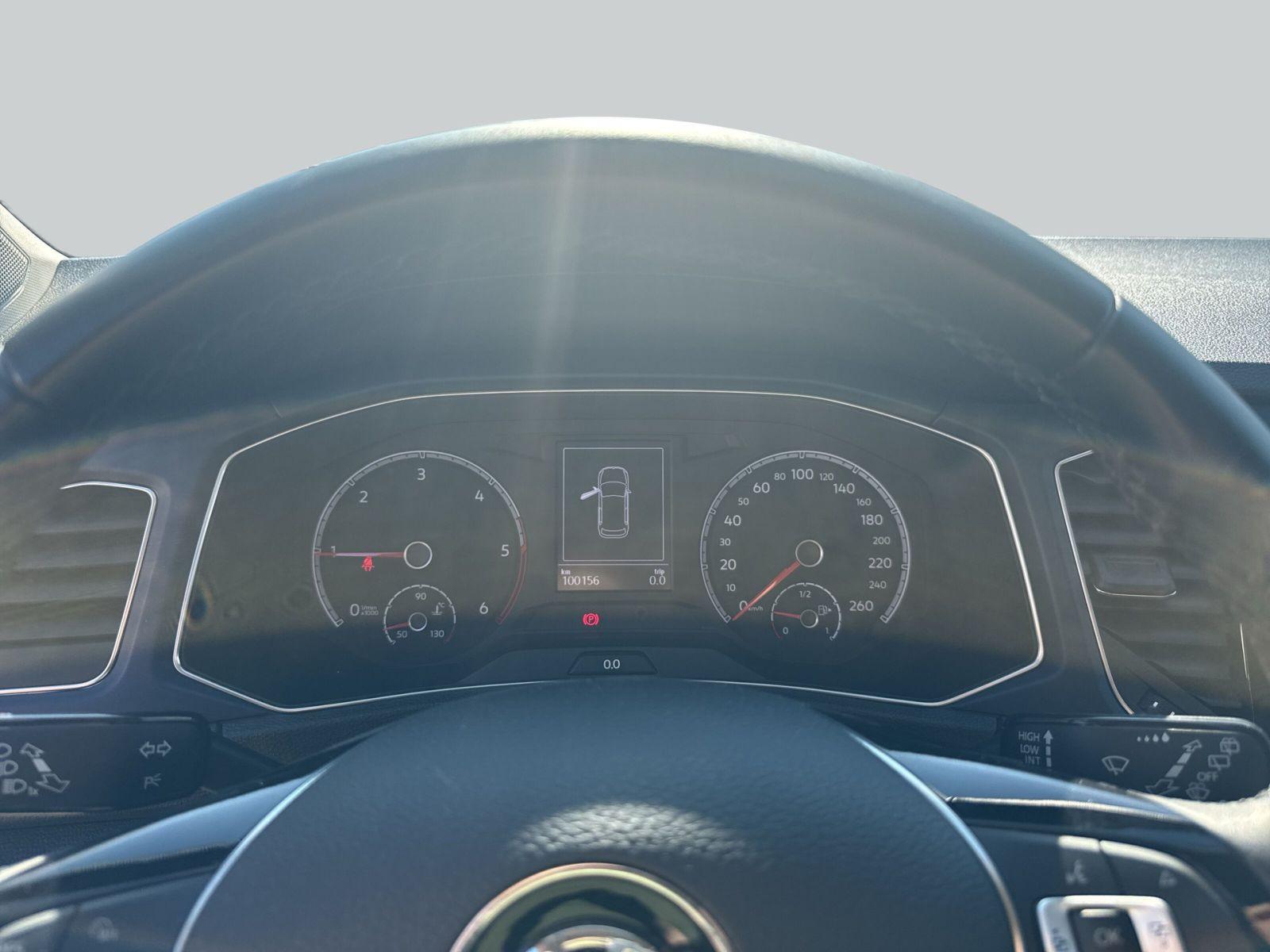 Volkswagen T-Roc 1.6 TDI United LED Kamera GJR ACC, миниатюра 17