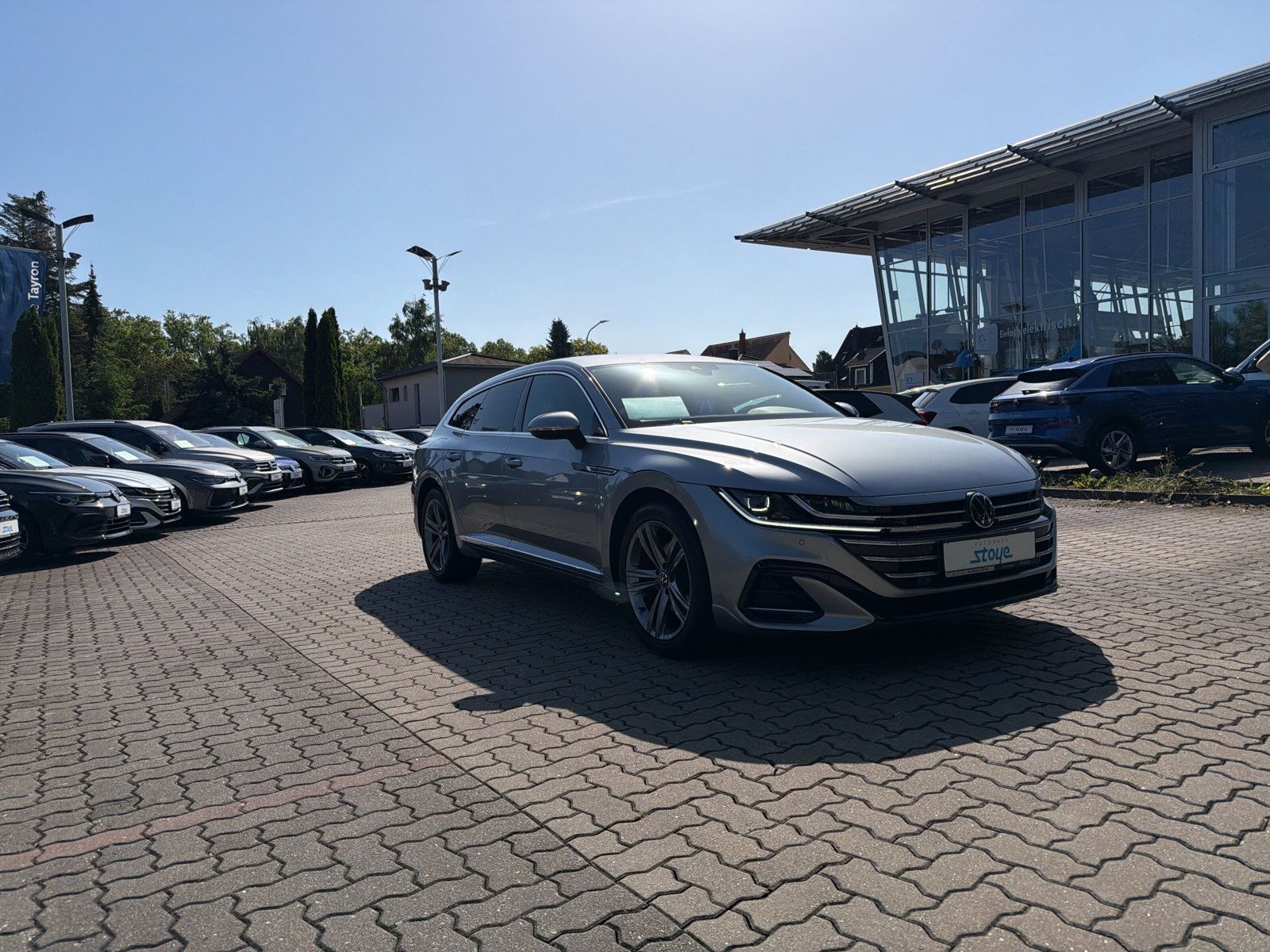 Arteon SB R-Line TDi DSG AZV Navi Matrix