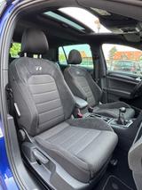 Volkswagen Golf VII R 4Motion*Panorama*19ZOLL*ACC*SPUR*NAV - Gebrauchtwagen in Dinslaken