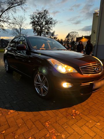 Autres INFINITI EX30D