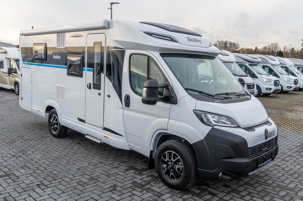 ONTOUR C 700 GQ *Mj.25*Queensbett*Markise*RFK*