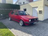 Volkswagen Golf 2 GL 1,6L, 8-fach bereift, Gewindefahrwerk