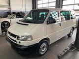 Volkswagen Vw T4 Multivan Ex Feuerwehr 2,5L Tdi 151 Ps - Volkswagen T4 Multivan in Nürnberg