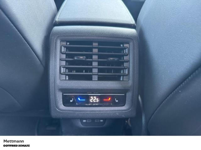 Volkswagen Golf Var. 2.0 TSI R-Line DSG NAVI AHK STHZG LED, миниатюра 19