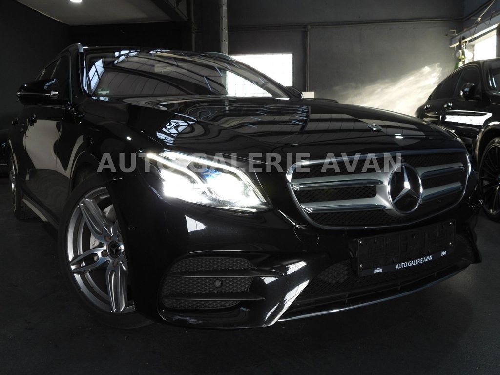 Image of Mercedes-Benz E 220