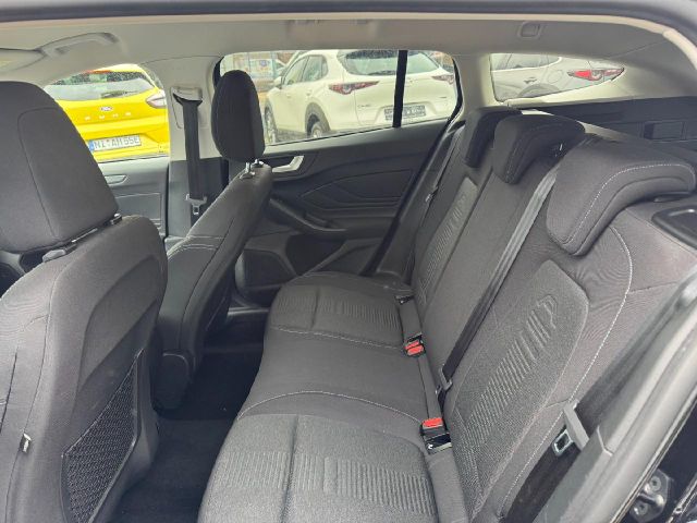 Ford Focus Turnier 1.5 Active X NaviAHK