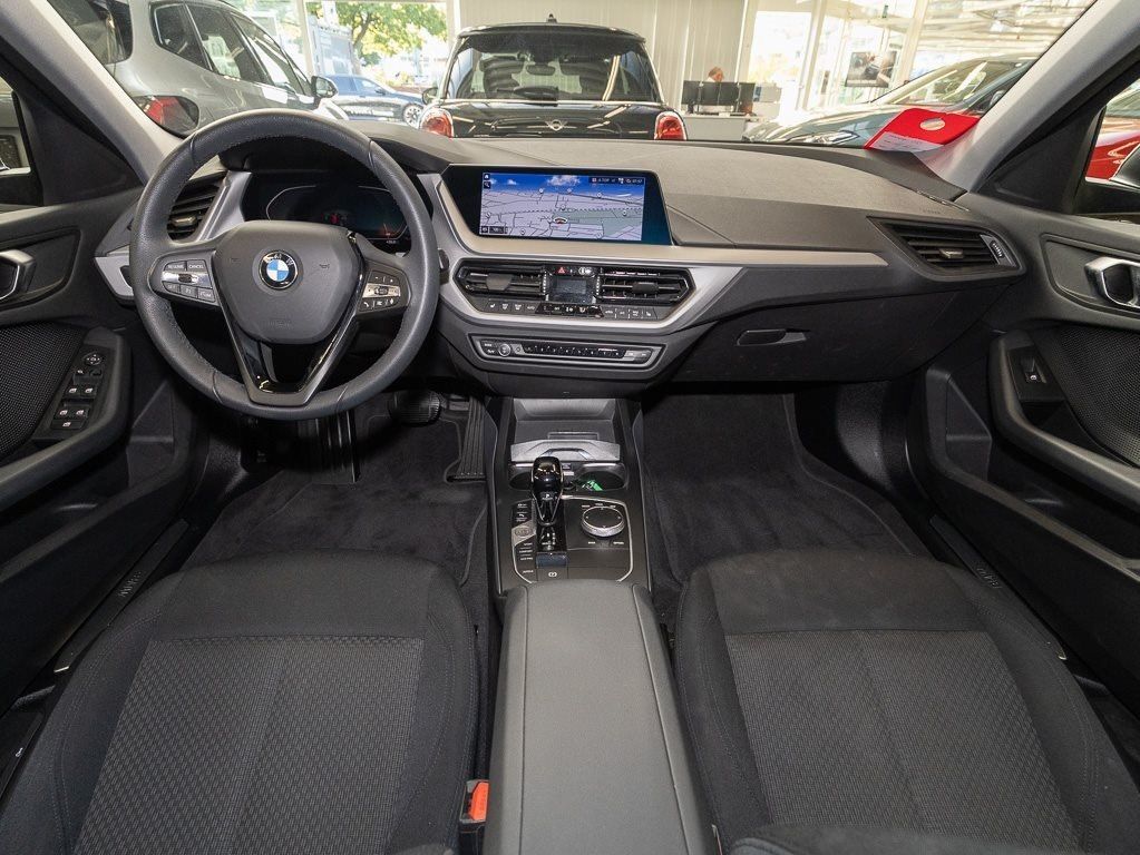 BMW 118 - Bild 10