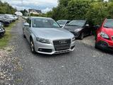 Audi A4 Avant Attraction--Läuft auf 3 Zylinder - Audi: Zylinder