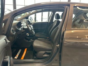 Opel Corsa D Selective *Klimaanlage*