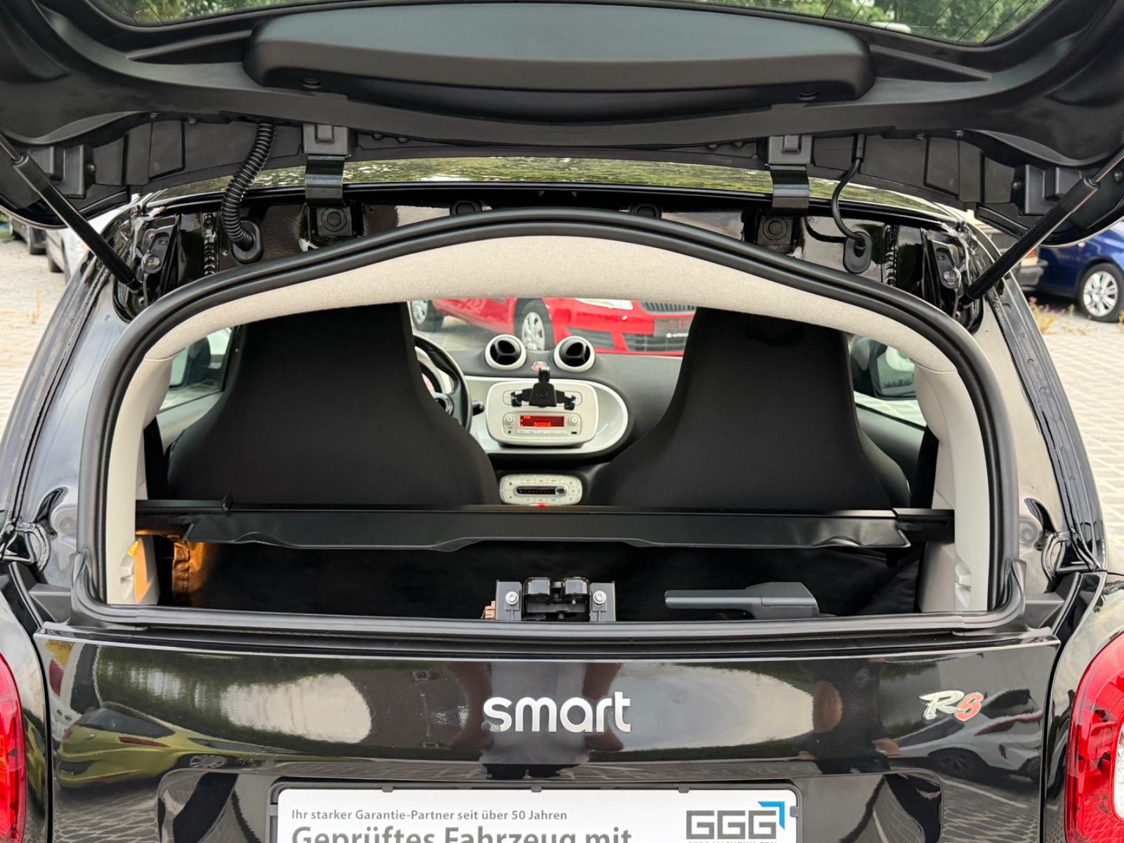 Smart ForTwo fortwo coupe Basis 52 kW*LED*SHZ*KLIMA
