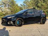 Ford Focus 2,3 EcoBoost Schalensitze SemiSlick