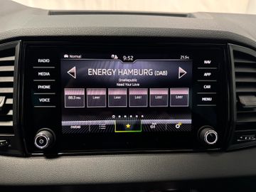 Skoda Karoq Sportline 1.5 Matrix+AHK+Panodach+Kamera