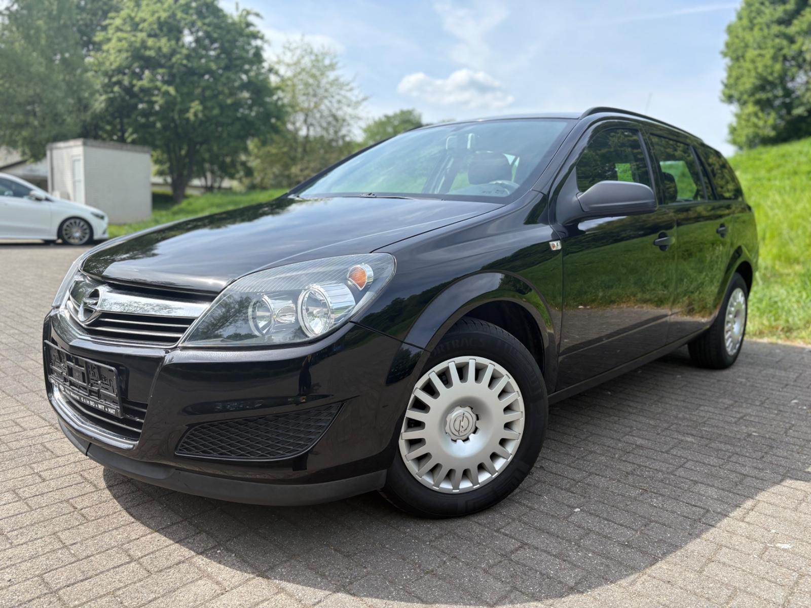 Opel Astra H Caravan Selection "110 Jahre"*HU-Neu*