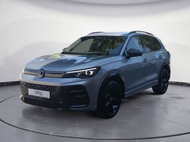 Volkswagen Tiguan R-Line 2,0 l TDI SCR 4MOTION  7-Gang-Dopp