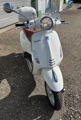 Piaggio Vespa Primvera 125ie - PIAGGIO ROLLER 125