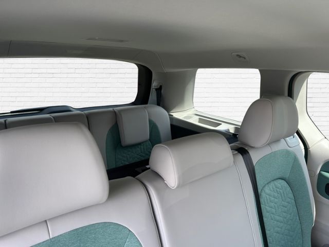 Fahrzeugabbildung Volkswagen ID. Buzz Pro langer Radstand Motor: 210 kW (286