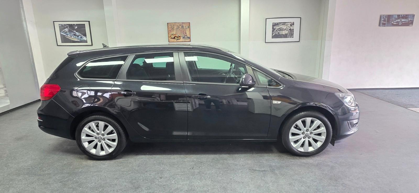 Opel Astra ST 1.4 Turbo Style AHK PDC Navi TÜV08/2027