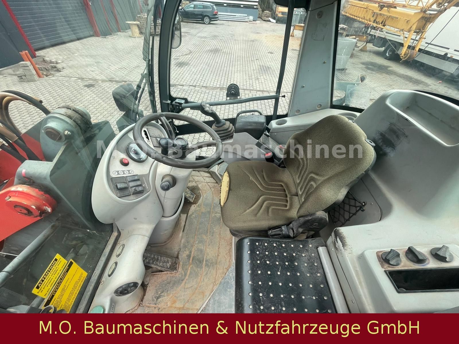 Fahrzeugabbildung Kramer  380 / 342-01 Allrad /Gabel/ Schaufel / SW