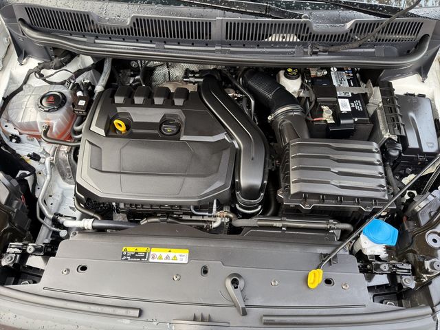 Caddy Basis 1.5 TSI KLIMA PDC