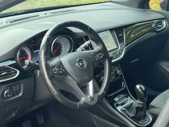 Fahrzeugabbildung Opel Astra K 1.4 Turbo Dynamic *Navi*CarPlay*Kamera*