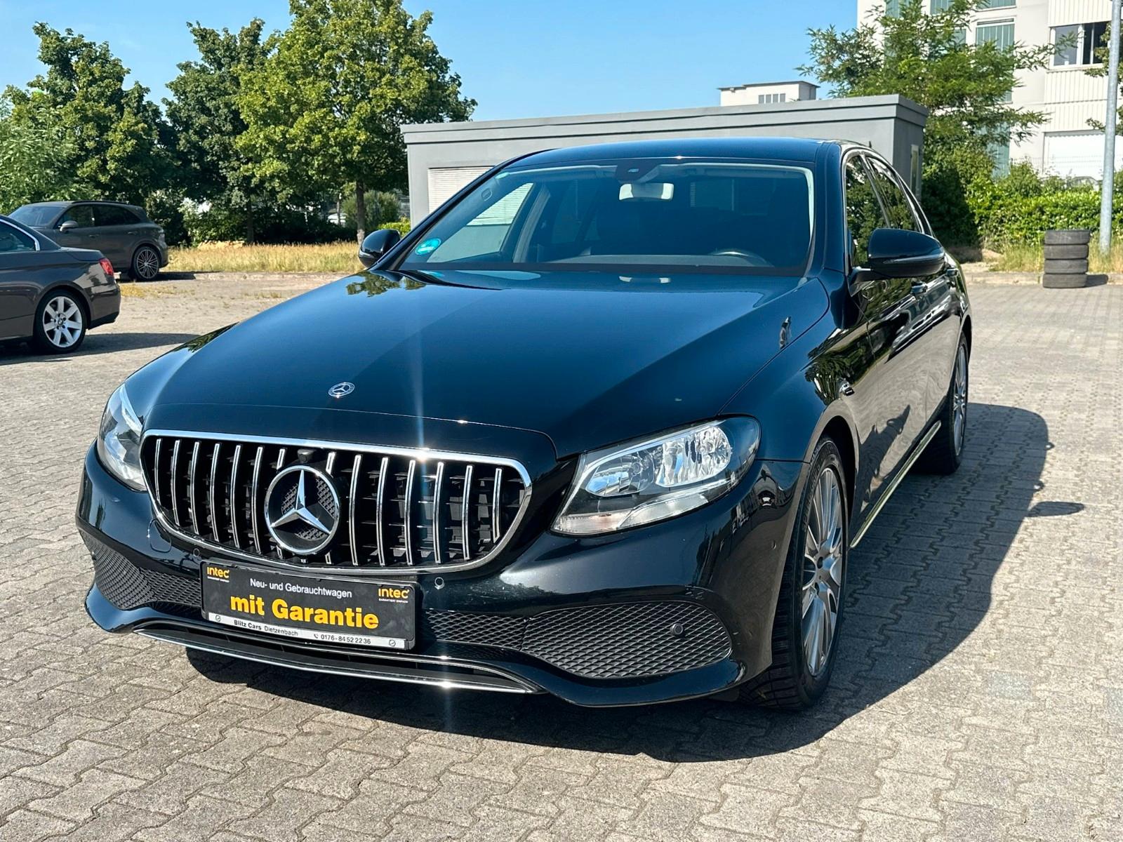 Mercedes-Benz E 200d/AVANTDARDE/WIDESCREEN/LEDER/KAMERA/