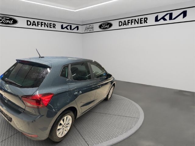 Fahrzeugabbildung SEAT Ibiza Road Edition Navi Digitales Cockpit LED A