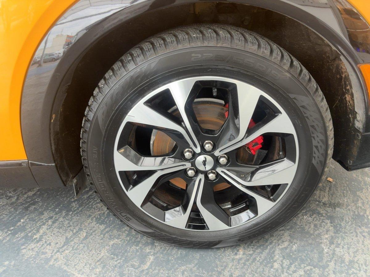 Ford Mustang Mach-E Ext. Range Premium AWD | Pano |AC