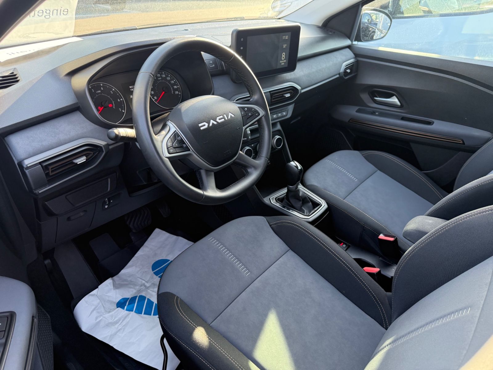 Fahrzeugabbildung Dacia Sandero III Stepway Extreme CVT, WENIG KM!