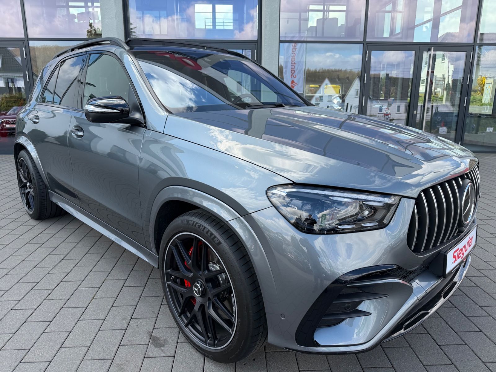 MERCEDES-BENZ GLE 53 AMG 4Matic+Night Performance Superior HUD
