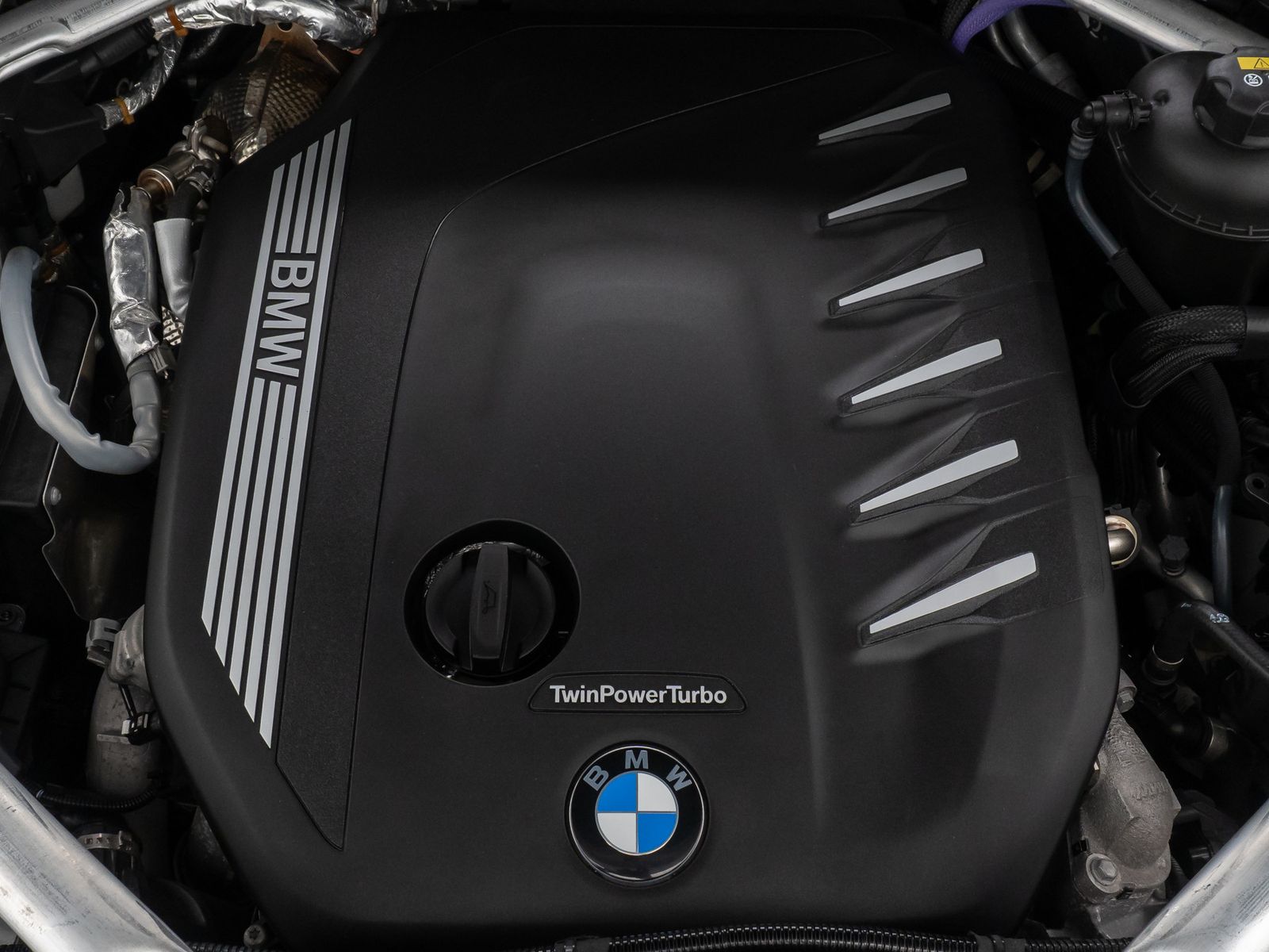 Fahrzeugabbildung BMW X5 xD30d M Sport Laser 360° HUD DAB Panorama 22"