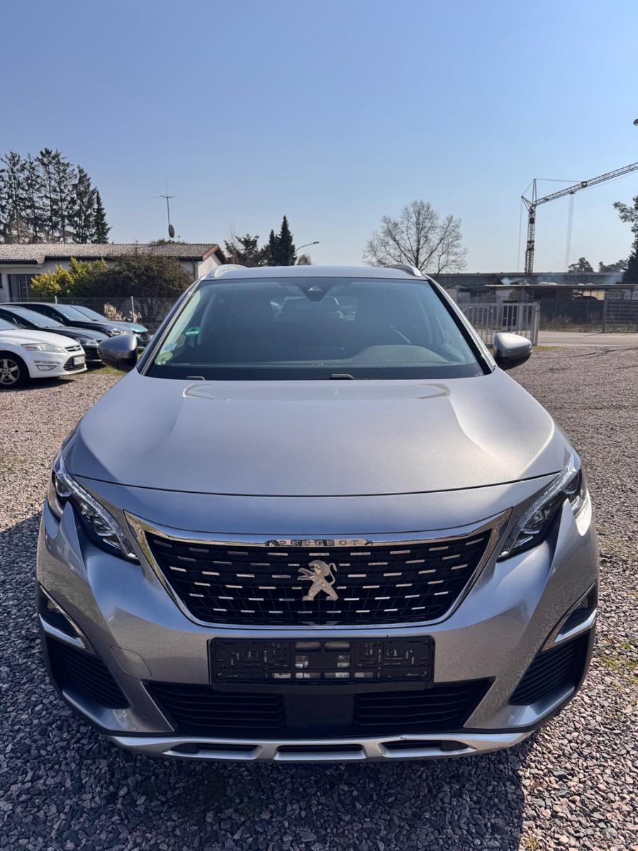 Peugeot 5008 Allure 2019/11 7 Plätze