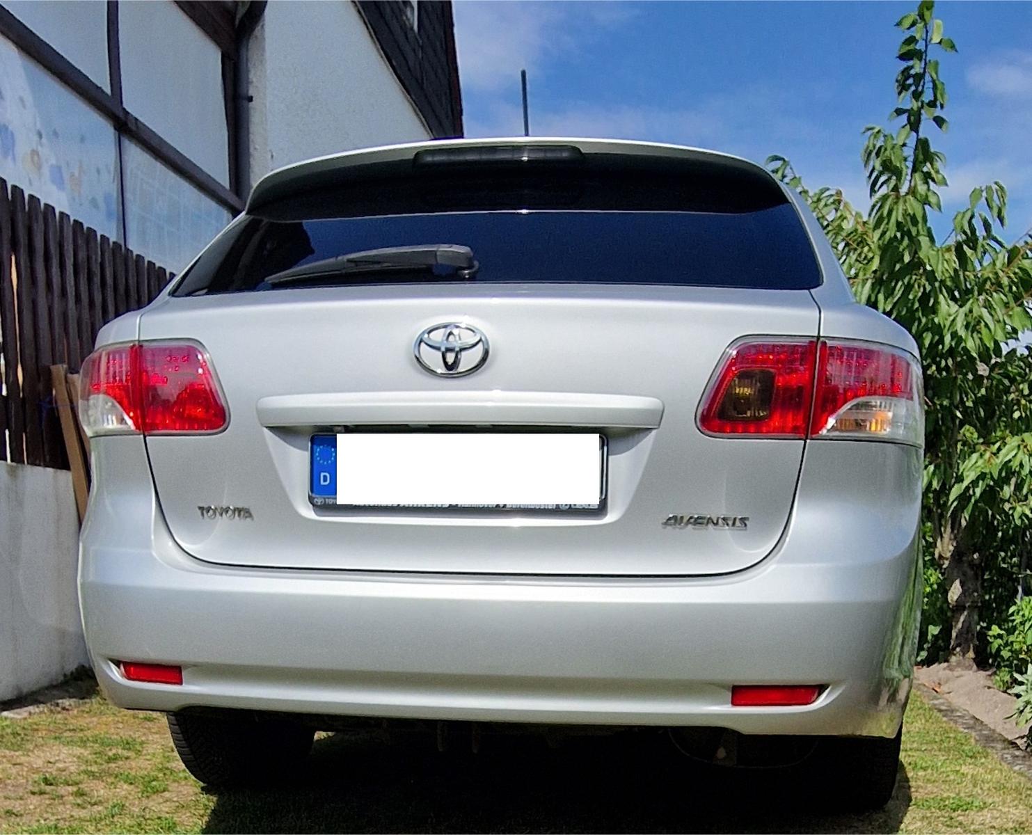 Toyota Avensis 2009 — photo 5