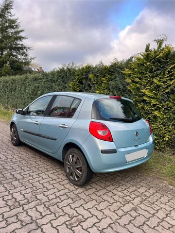 Renault Clio TOP ZUSTAND TÜV