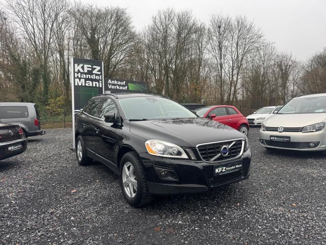 Volvo XC 60 Momentum AWD*PDC*AHK*