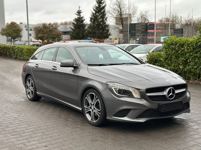 Mercedes-Benz CLA 180 Shooting Brake Automatik*Panorama*