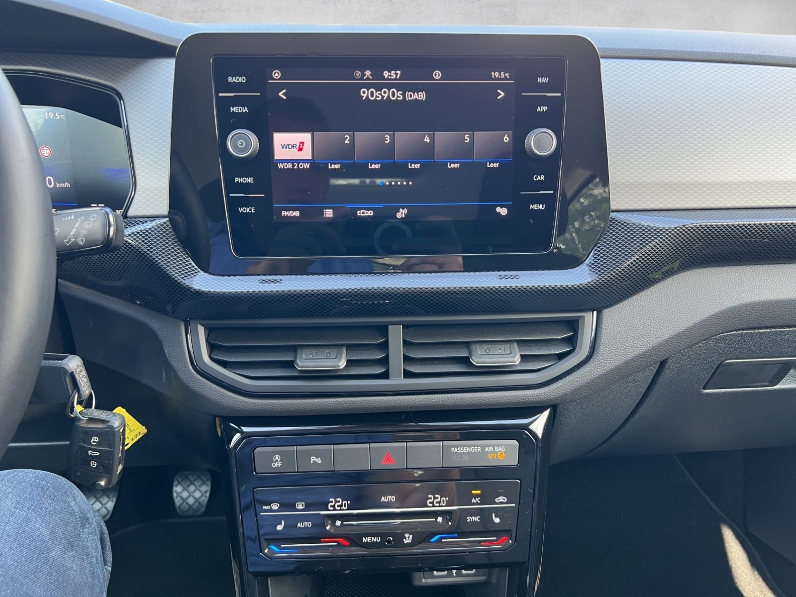 T-Cross Life 1.0 TSI*LED*AHK*ACC*Navi