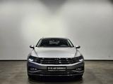 Volkswagen Passat 4Motion Sport Led Navi Leder AHK Kamera - Volkswagen Passat: Sport