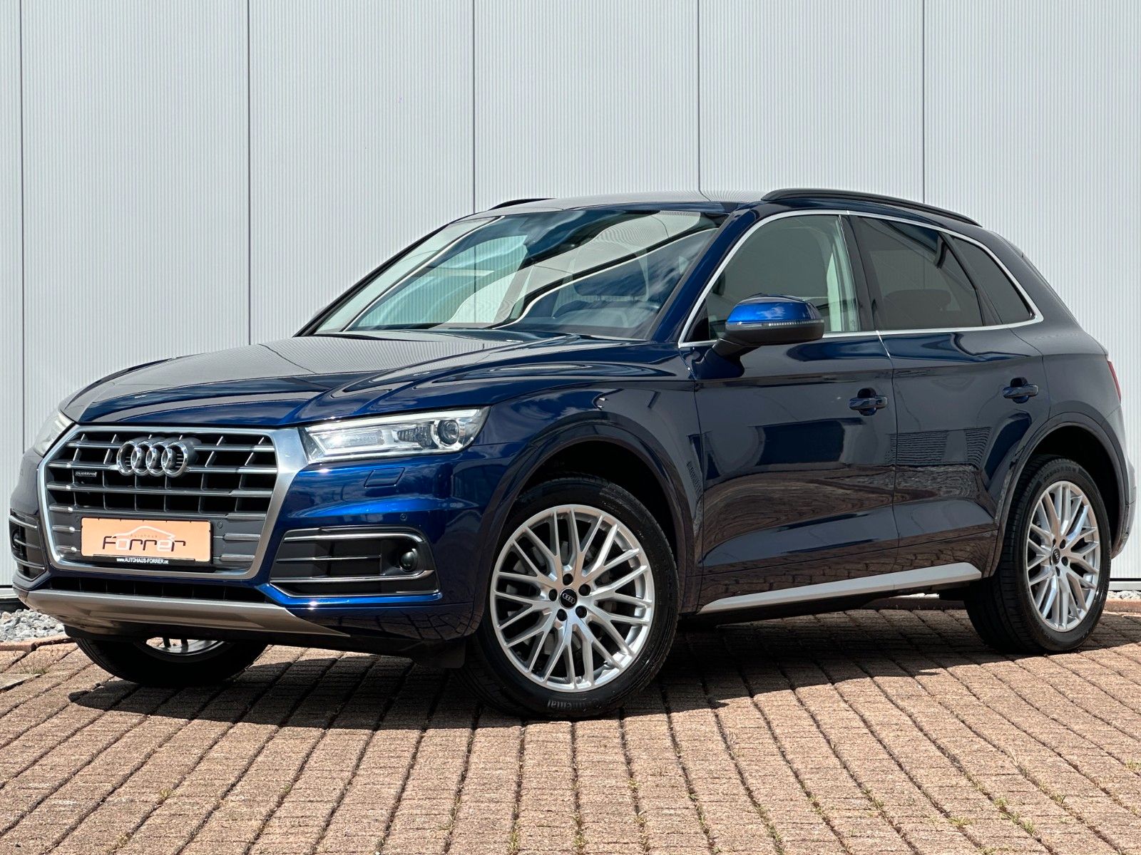 AUDI Q5 40 TDI qu. S-Tronic Sport ACC AHK CAM 20" LED