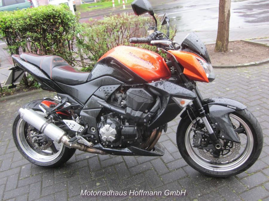 Kawasaki Z1000 TOP Zustand 1.Hand mit viel Zubehör!!
