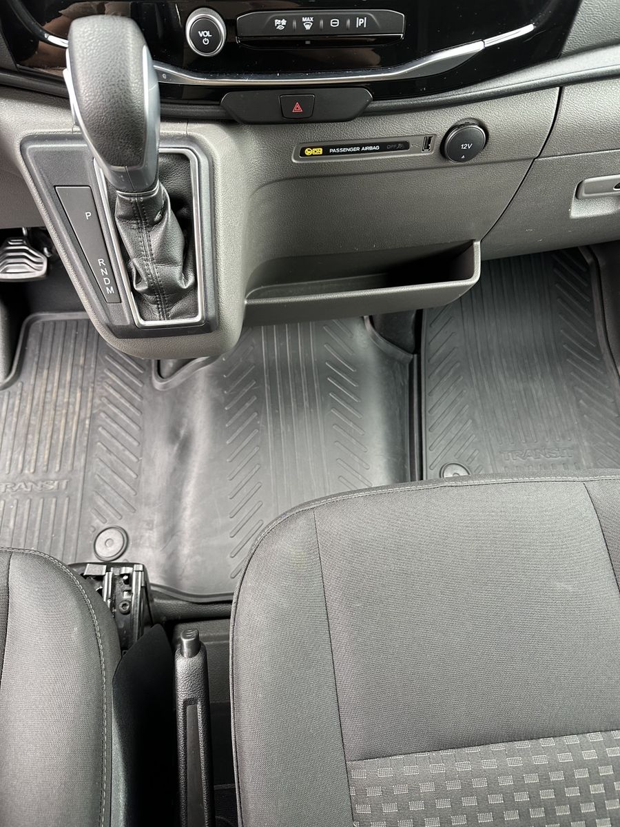 Fahrzeugabbildung Ford Transit 350 L2H2 Limited AHK+KAMERA+PP+BLUETOOTH