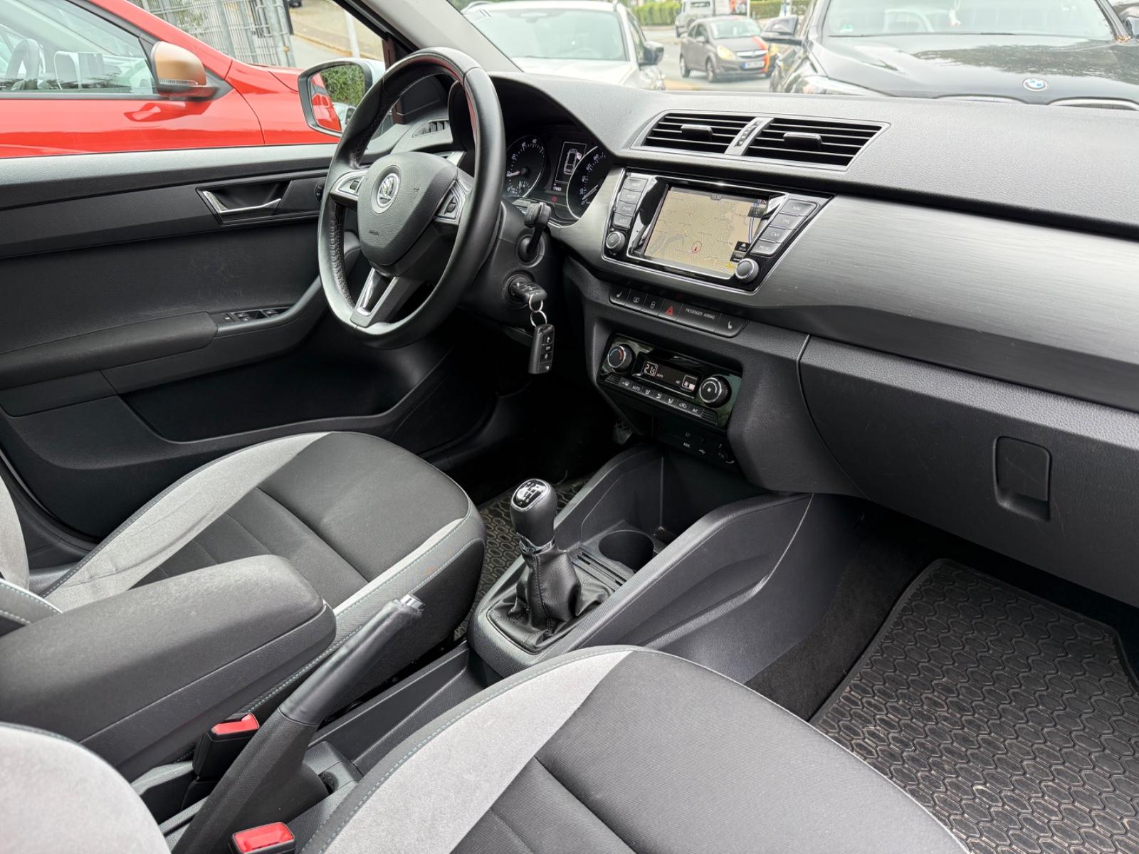 Skoda Fabia 1.2 Combi Joy Klima Navi 2xPDC Alu Tüv NEU
