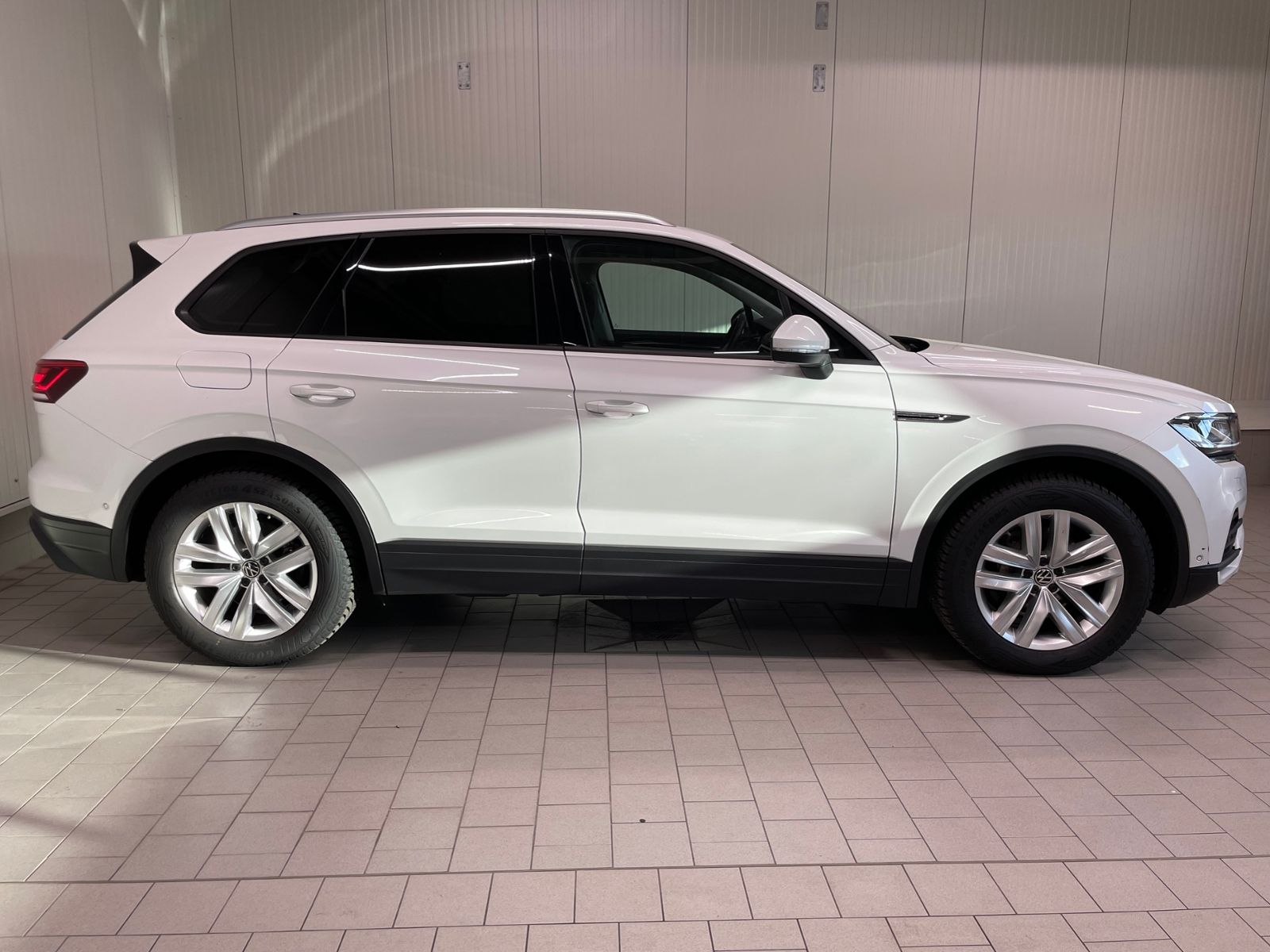 Touareg 4M 3.0 V6 TDI LED AHK NAVI ACC RFK