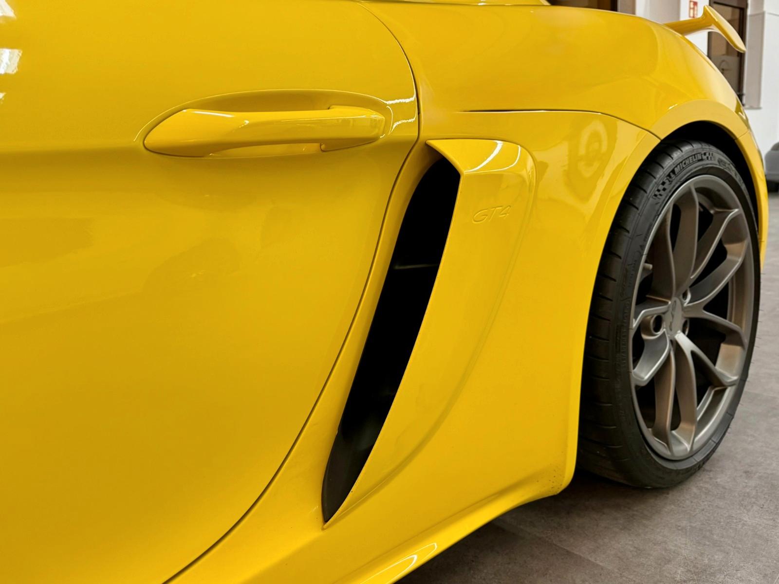 Porsche 718 Cayman GT4*LED*Carbon*Schalensitze*APPROVED*