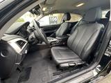BMW 118 i Aut. / Bi-Xenon / PDC V+H / NAVI  - BMW: 11 X