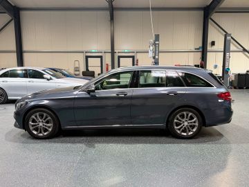 Mercedes C 200 - 5
