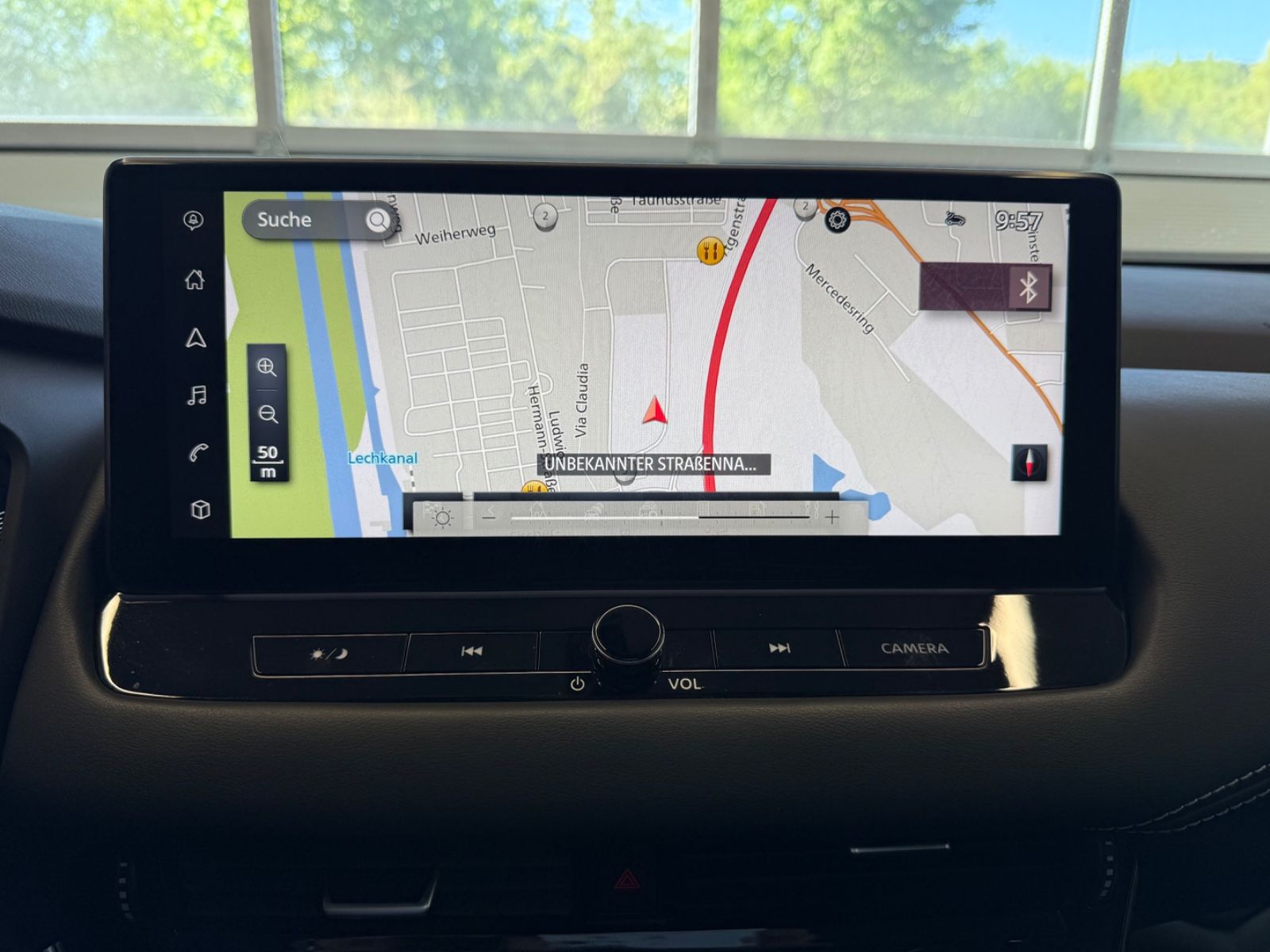 Fahrzeugabbildung Nissan Qashqai N-Connecta 1.3DIG-T Business Technologie