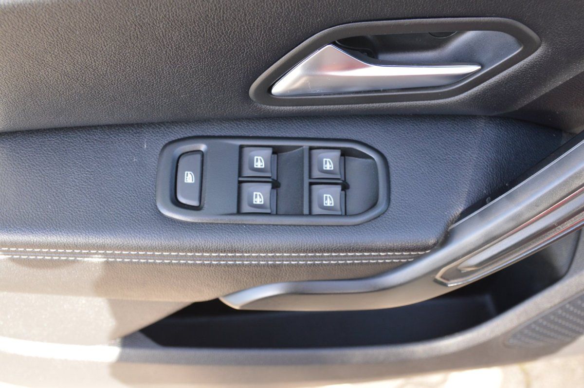Fahrzeugabbildung Dacia Duster II Adventure AHK Alu Navi