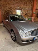 Mercedes-Benz Mercedes E-Klasse W211 280 CDI  2. Hand - Mercedes-Benz 280 in Köln
